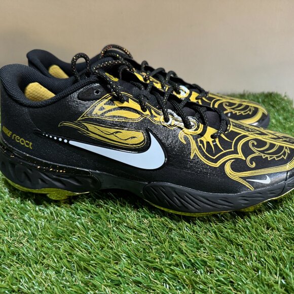 Nike Alpha Huarache Elite 3 Low Baseball Cleats Black Gold Men\'s CV3553-001